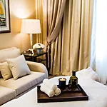 De Galles, A Luxury Collection Hotel, Ξενοδοχείο Παρίσι