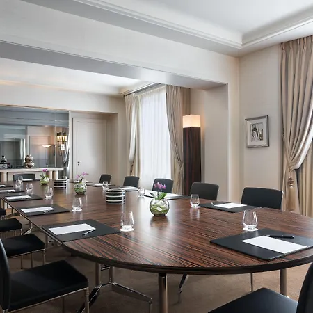 Hotel De Galles, A Luxury Collection Hotel, Parijs
