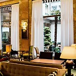 Отель De Galles, A Luxury Collection Hotel, Париж
