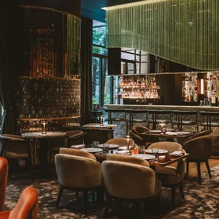 De Galles, A Luxury Collection Hotel, Hotel 5*