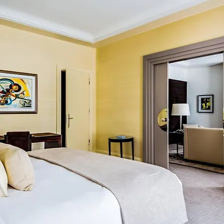 De Galles, Un Luxury Collection, Hotel 5*