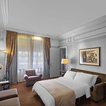 De Galles, A Luxury Collection Hotel, Ξενοδοχείο Παρίσι