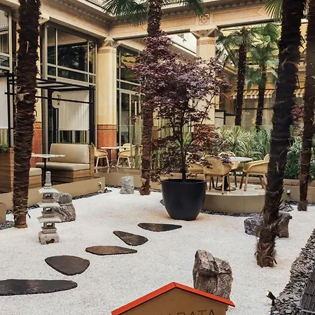 De Galles, A Luxury Collection Hotel, Ξενοδοχείο Παρίσι