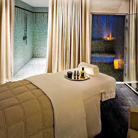 De Galles, A Luxury Collection Hotel,