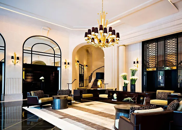De Galles, A Luxury Collection Hotel, Hotel 5*