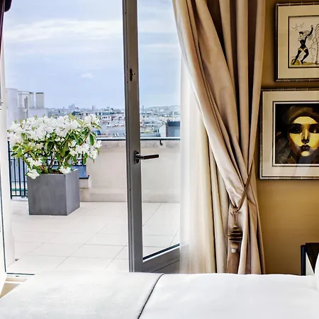 De Galles, A Luxury Collection Hotel, Hotel 5*